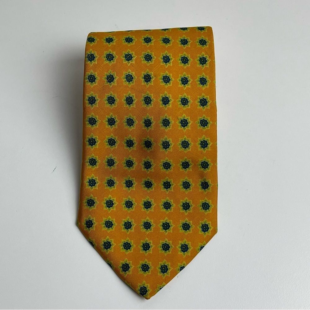 Perry Ellis Silk Sunflower Tie